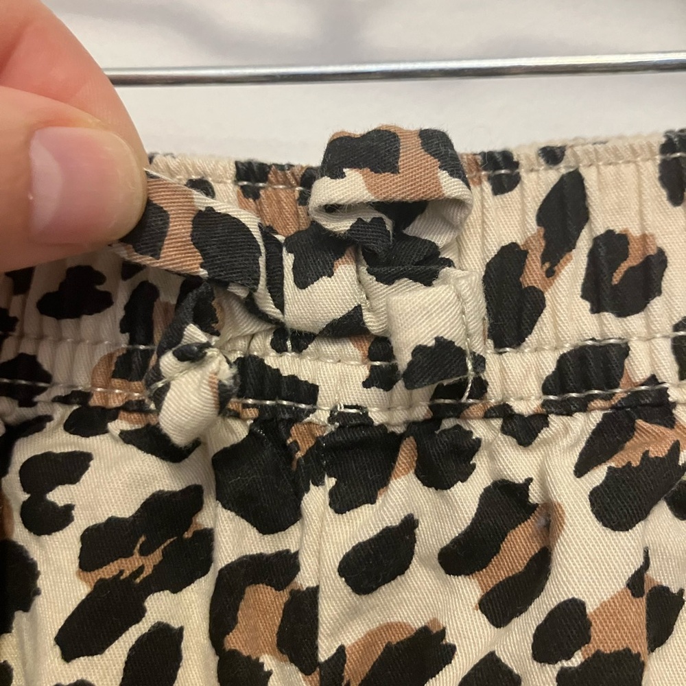 (2) Toddler Girl 5T Pants in Cheetah Print & Houndstooth Patterns, EUC - Picture 6 of 9